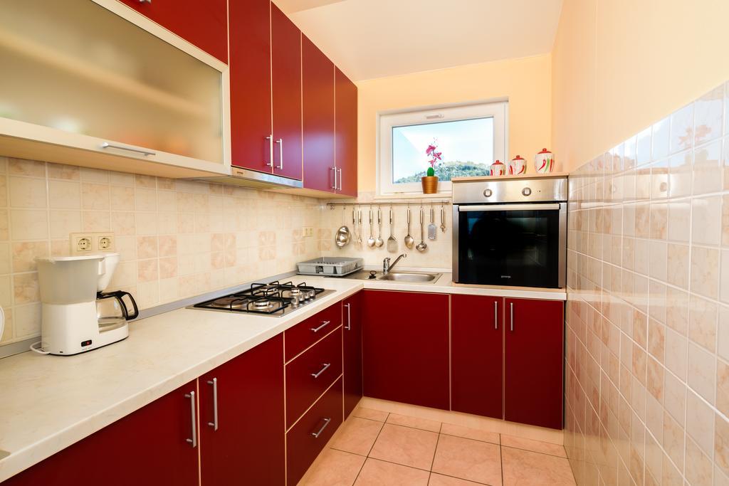 Apartments Galeb Blace Exterior foto